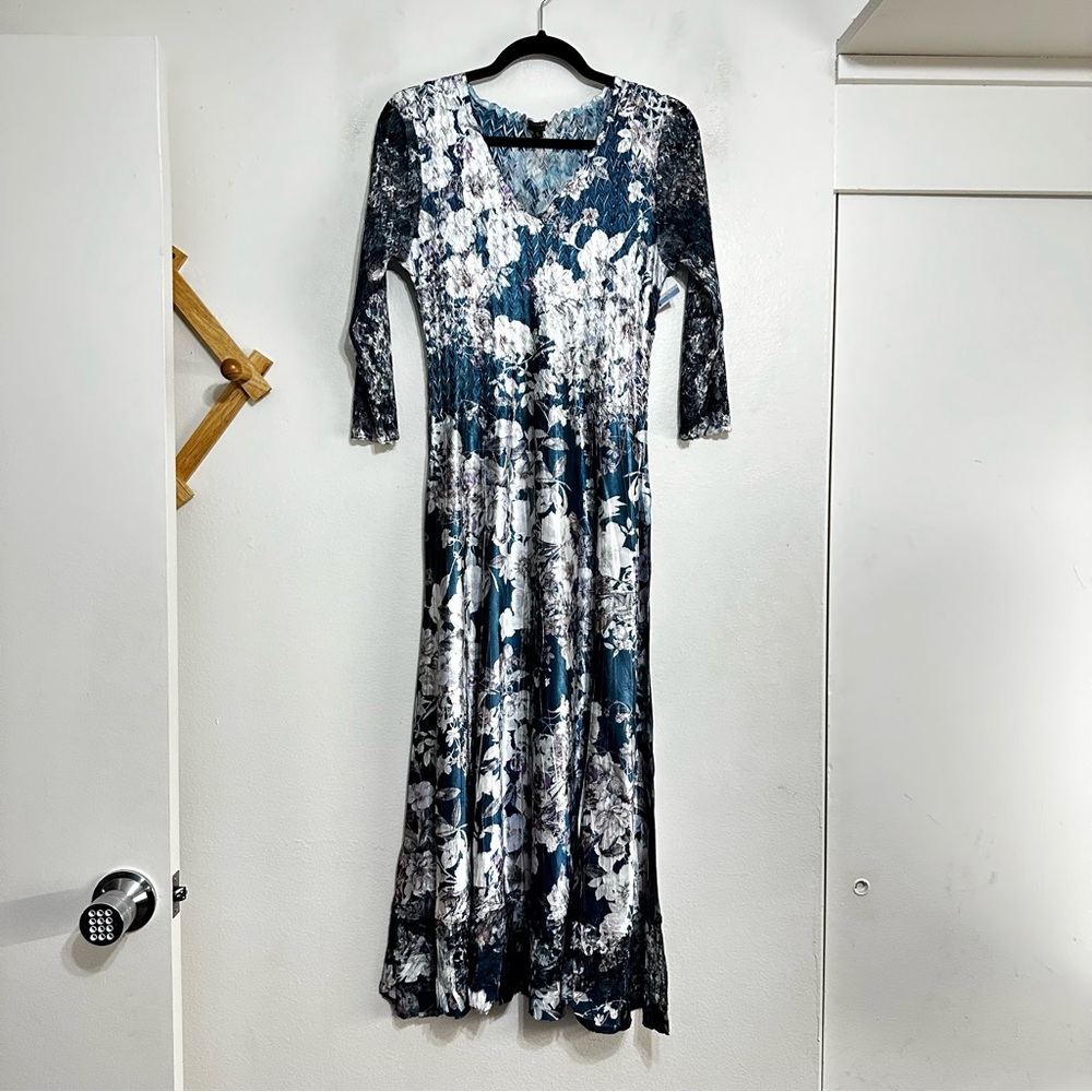 NEW Komarov Floral Chiffon Overlay Midi Dress, Size Large